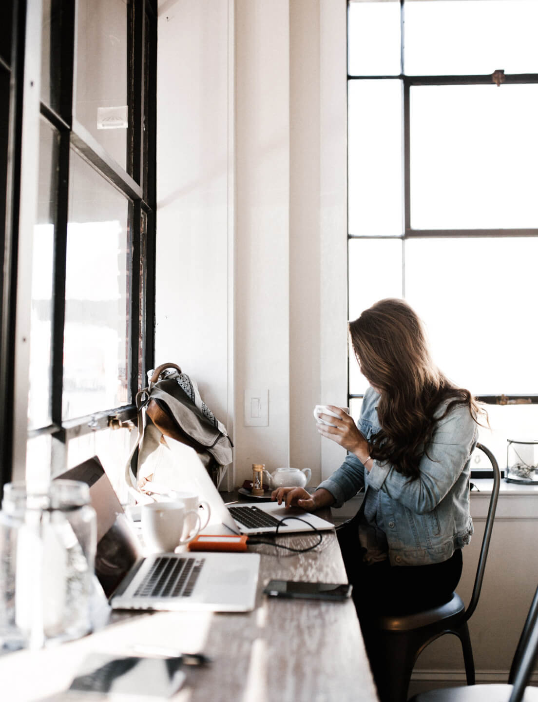 How to Build a Strong Employer Brand That Attracts Top Talent